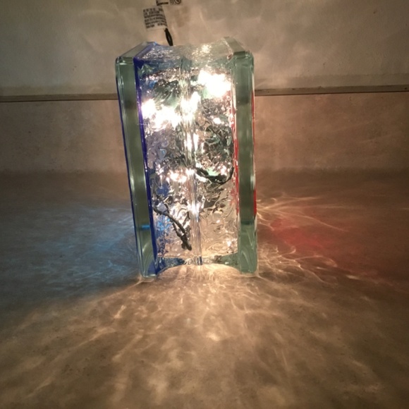 NEW, CHICAGO CUBS HAND-PAINTED STAINED GLASS, LIGHT UP BLOCK - Picture 6 of 7